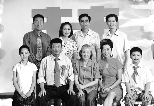 電視劇幸福來敲門結(jié)局,電視劇幸福來敲門的結(jié)局，變化、學(xué)習(xí)與自信奏響的勵志之歌