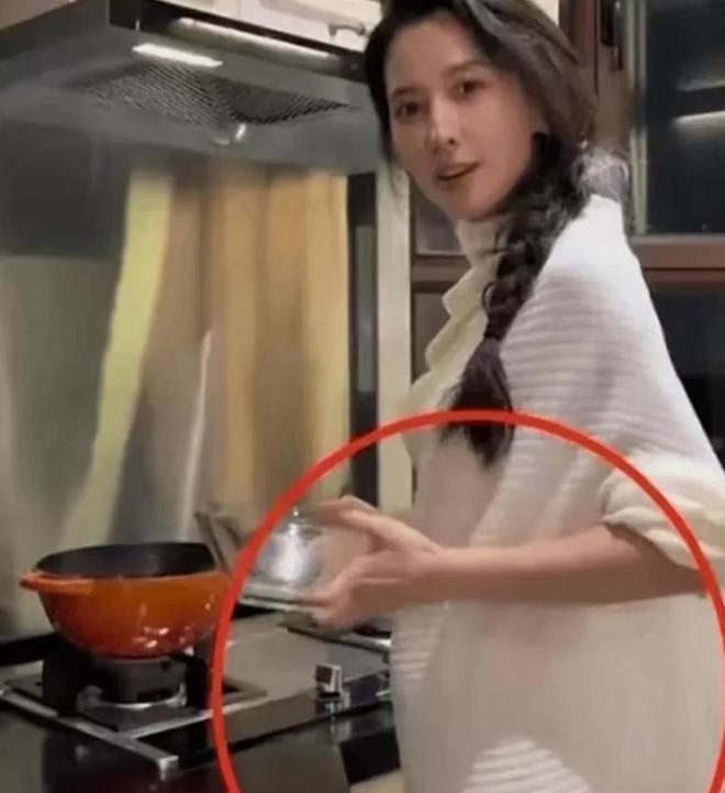 汪峰與章子怡小巷深處的最新驚喜發(fā)現(xiàn)。